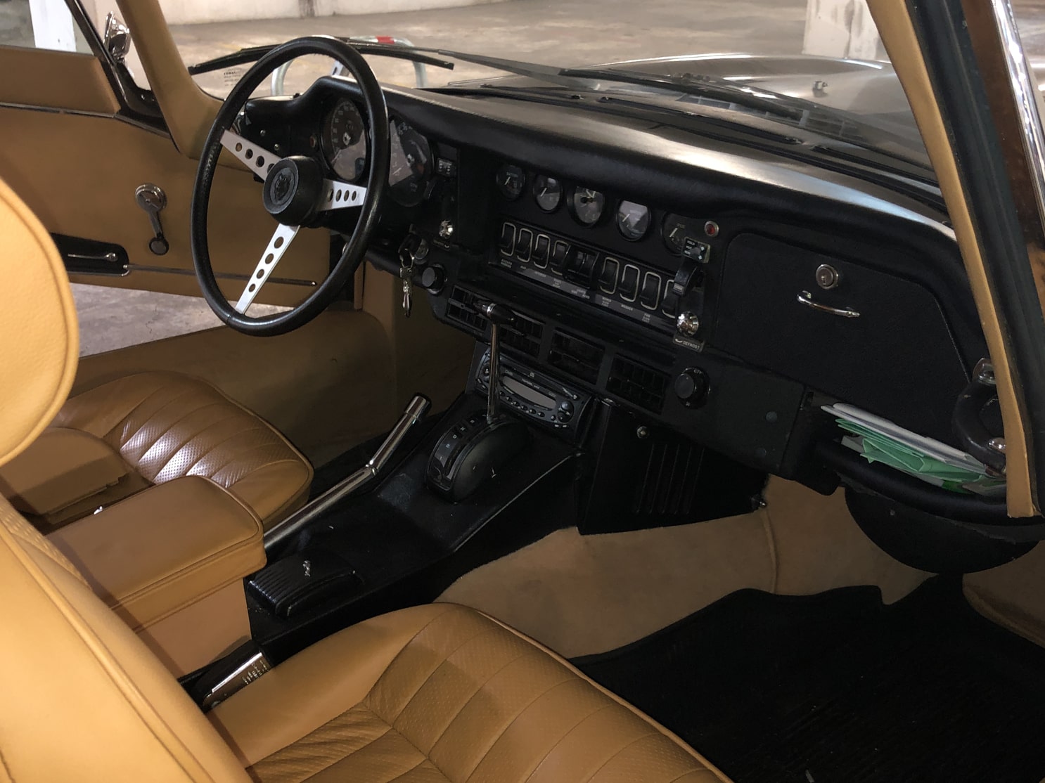 Jaguar Type E
