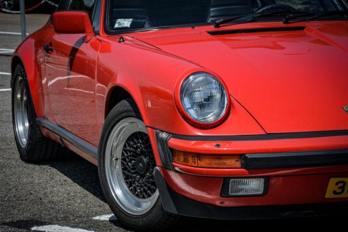 Porsche 911 Targa