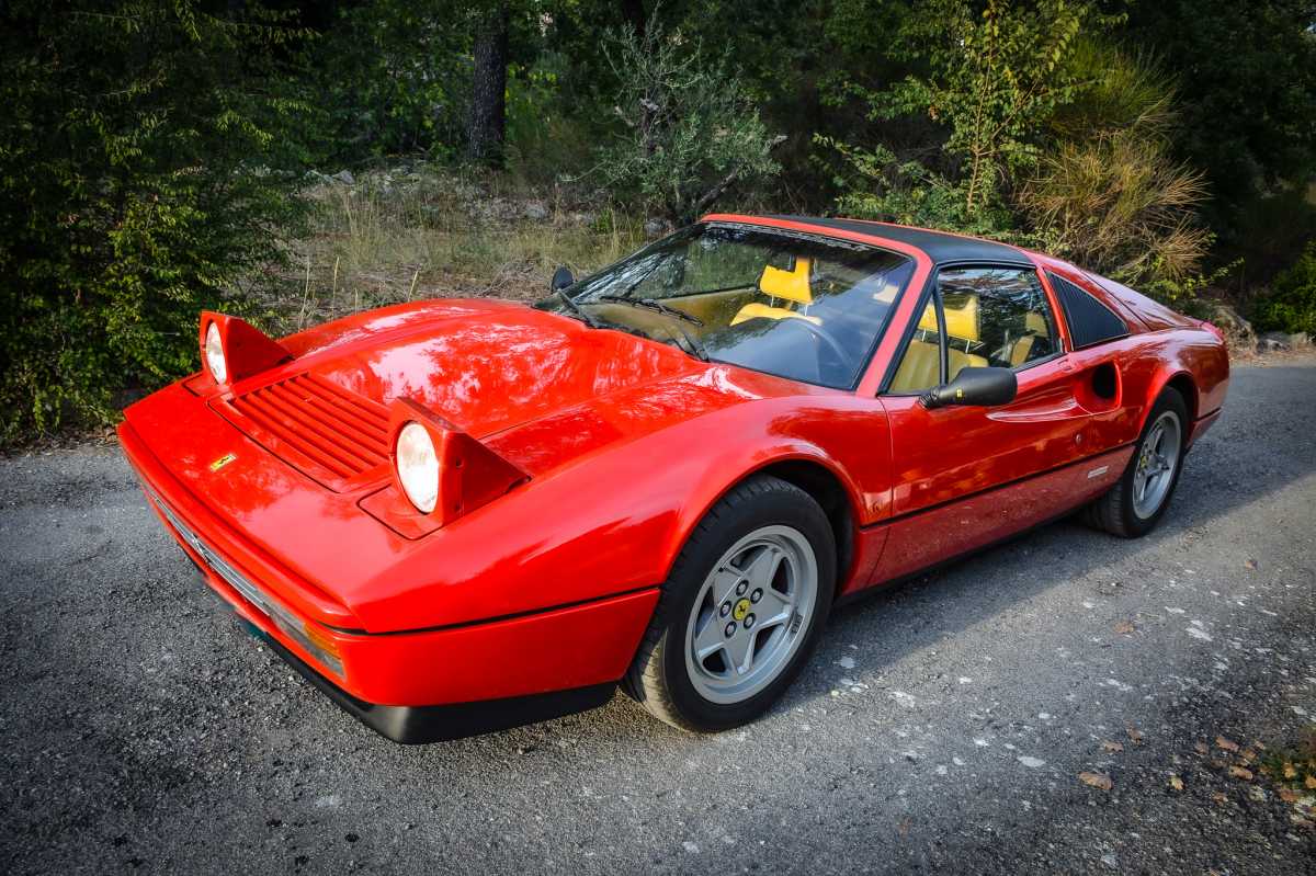 Ferrari 328 GTS