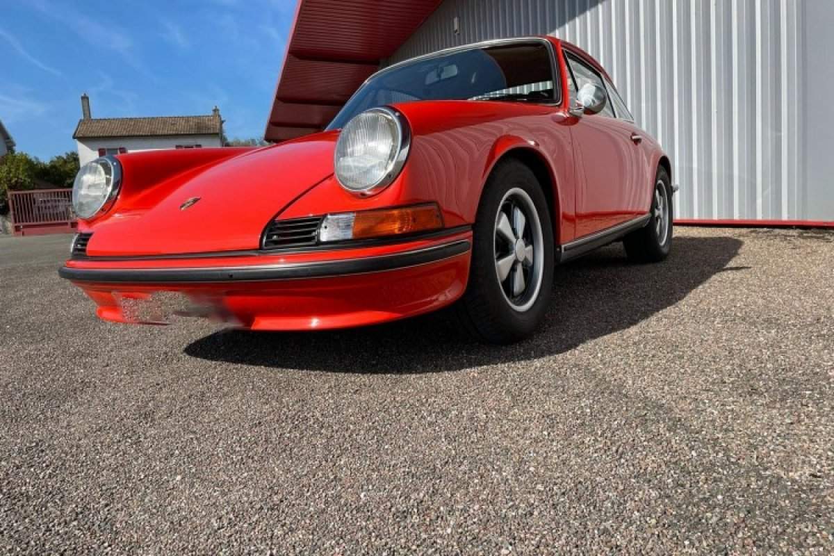 Porsche 911 2,4L E 