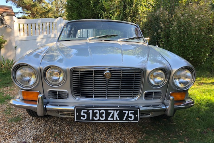 Jaguar XJ6