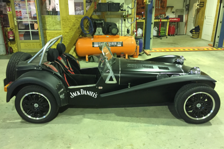 Caterham super seven