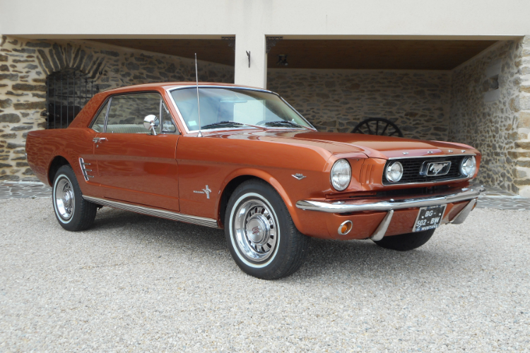 Ford Mustang