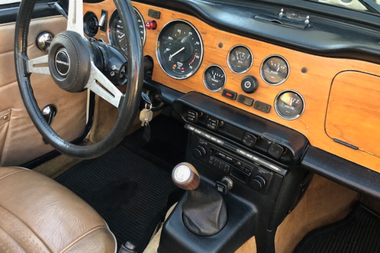 Triumph TR6