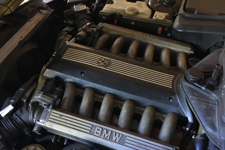 BMW 750il