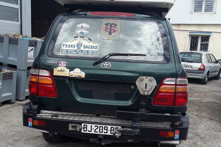 Toyota Hdj100