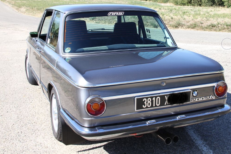 BMW 2002