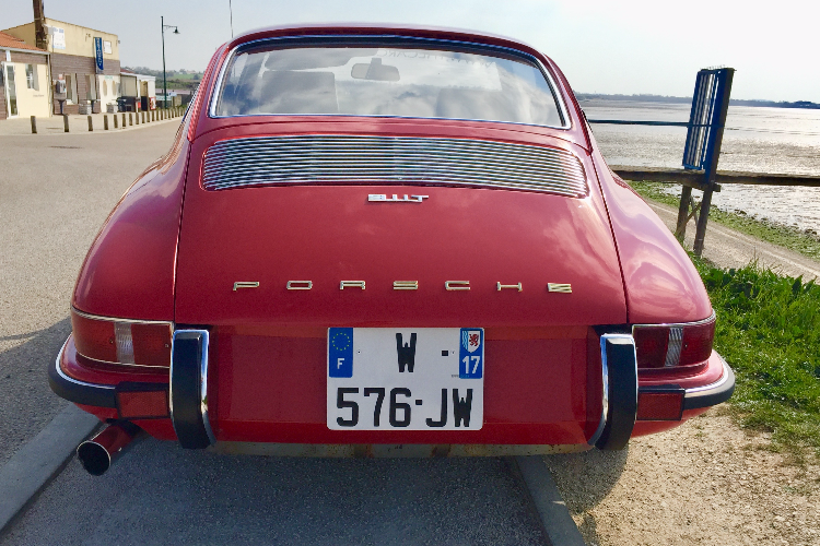 Porsche 911