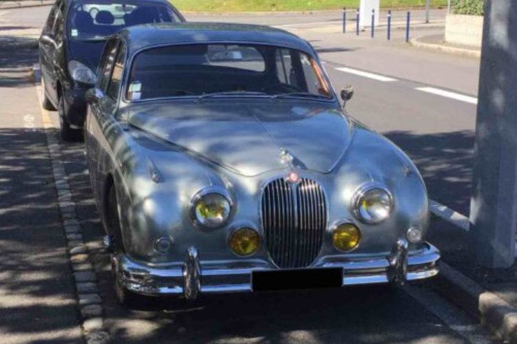 Jaguar MKII