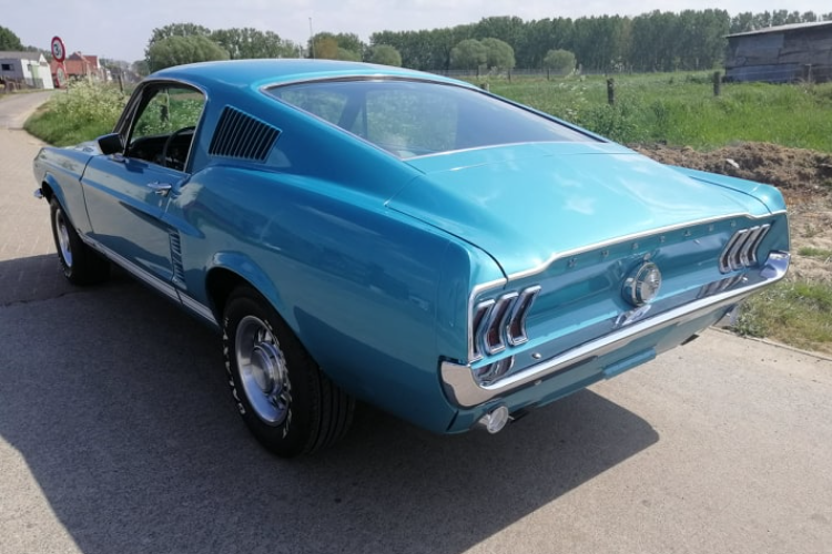 Ford Mustang