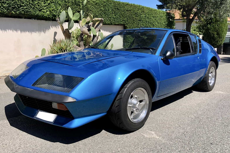 Alpine A310