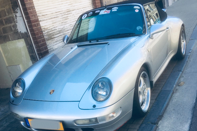 Porsche 911