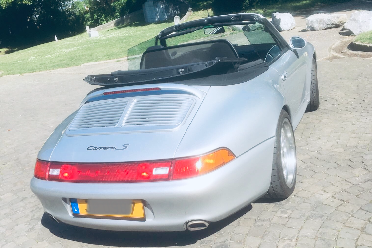 Porsche 911