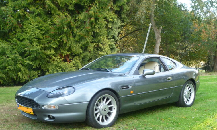 Aston Martin DB7