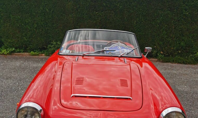 Alfa Romeo Giulia Spider