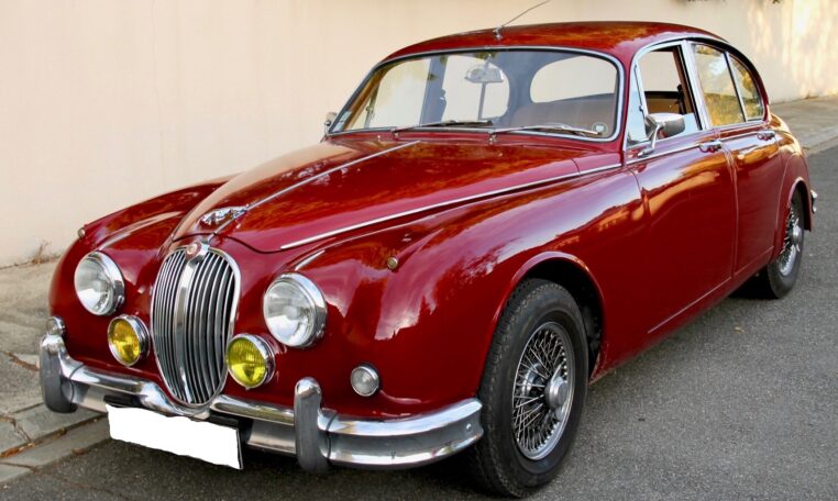 Jaguar MK2