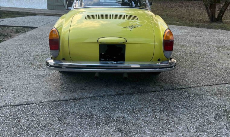 Volkswagen Karmann Ghia