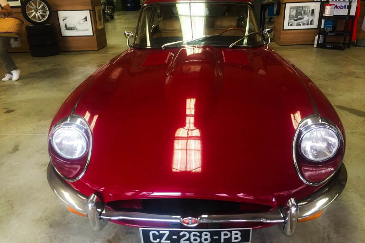 Jaguar Type E