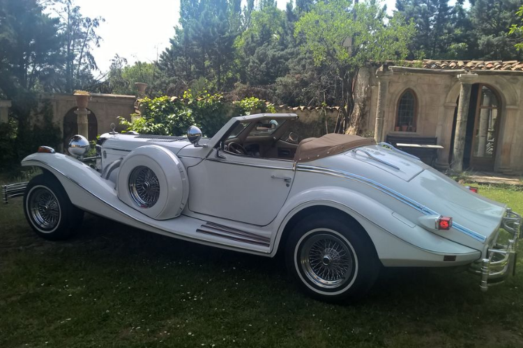 Excalibur IV roadster