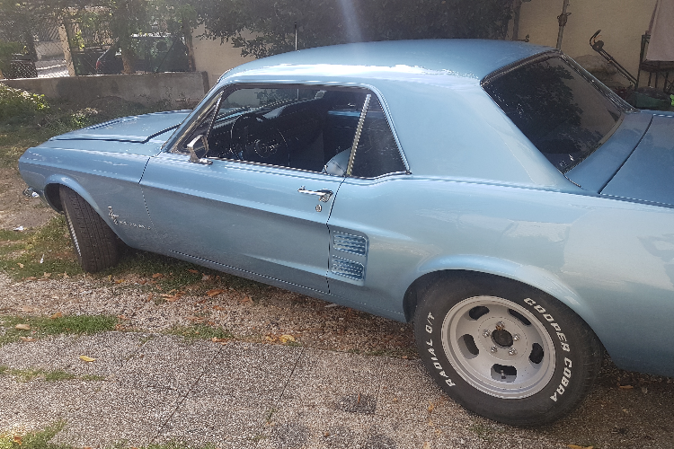 Ford Mustang