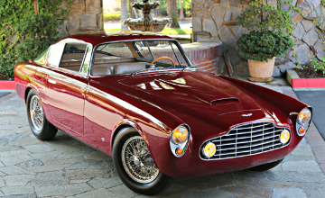 Aston Martin DB24